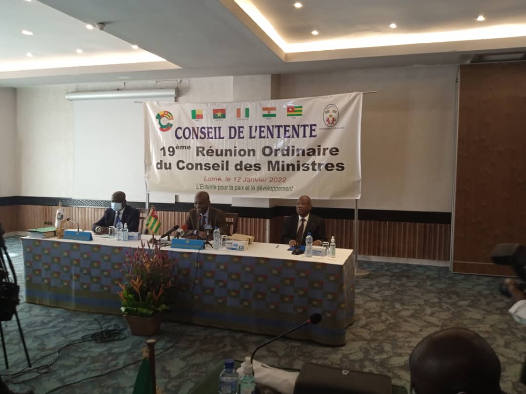 Le ministre des affaires étrangères du Togo, professeur Robert Dussey préside mercredi 12 janvier 2022 à Lomé, la 19ème réunion ordinaire du Conseil des Ministres du Conseil de l’Entente.