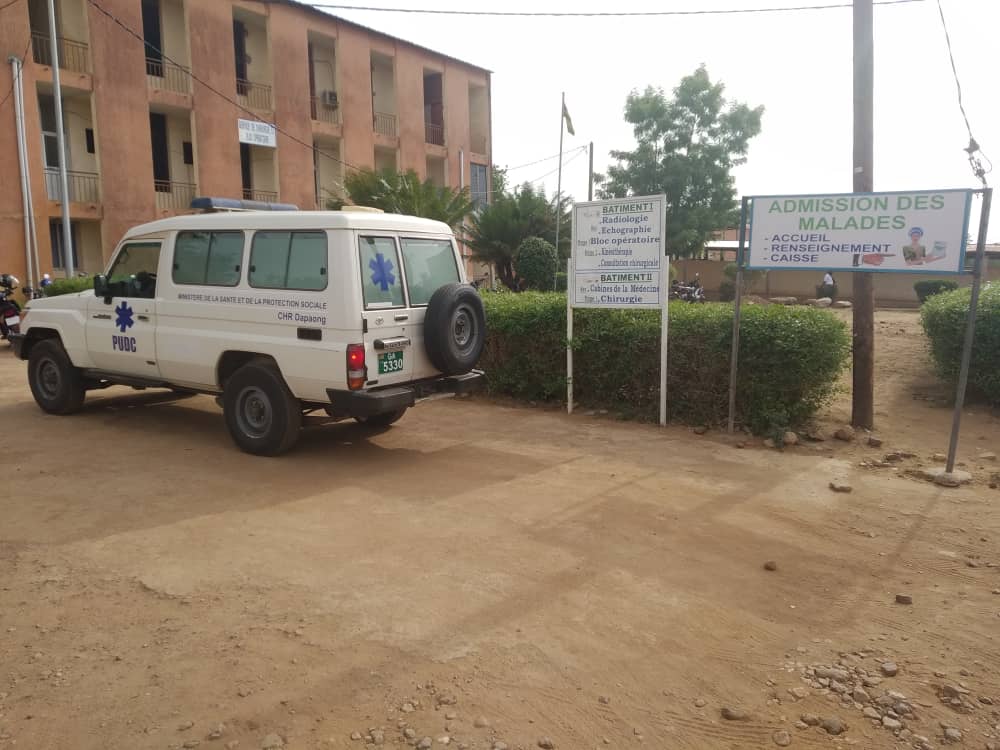 la direction du centre hospitalier régional CHR Dapaong vient de recruter un médecin radiologue externe pour renforcer le service.