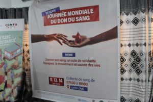 Au Togo, le gouvernement a décidé d'améliorer les performances du Centre national de (CNTS) et le plaçant dans la contractualisation.