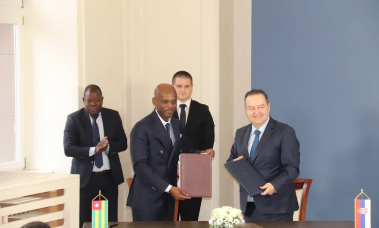 L’accord a été signé à Belgrade entre le ministre des affaires étrangères du Togo, Prof Robert Dussey et son homologue Serbe Ivica Dacic 