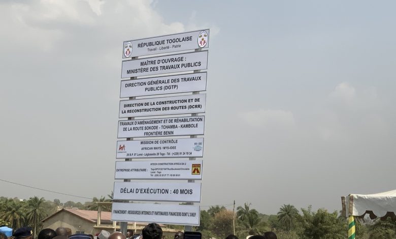Victoire Tomégah-Dogbé a lancé lundi 23 janvier, les travaux d’aménagement et de réhabilitation de Sokodé-Tchamba-Kambolé-Frontière Bénin.