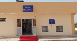 Affoh Atcha-Dédji a inauguré mercredi 25 janvier à Niamtougou, un nouveau système de balisage lumineux à l’aéroport de Niamtougou.