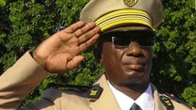 L'ancien chef d'état-major des forces armées togolaises (FAT) Félix Abalo Kadanga n'est plus libre de ses mouvements.