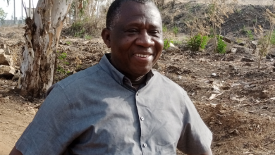 La Société de Patrimoine Eau et Assainissement en milieu Urbain et semi-urbain a un nouveau directeur général à la personne de Samba Koubonou.