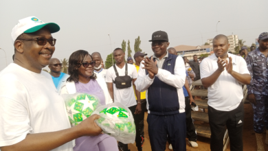 C’est une population d’Agoè-nyivé 1débout, des enfants aux personnes âgées qui a participé samedi 25 février 2023, à la journée nationale du sport initiée par le gouvernement togolais.