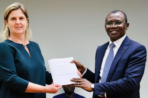 Les fonds sont destinés au  Projet de Sécurité Hydrique en Milieu Urbain au Togo (TUWS) qui vise à rendre l’eau potable disponible pour le plus grand nombre de ménages ainsi qu’à améliorer les services d’assainissement dans le Grand Lomé.