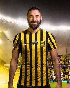 Karim Benzema est déjà un nouveau joueur d'Al Ittihad en Arabie Saoudite. C'est ce qu'affirme le journaliste Fabrizio Romano,