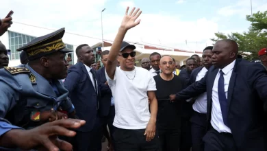 La star de l'équipe de France de football, Kylian Mbappé, est arrivé vendredi 30 juin 2023 au Cameroun pour une série d'événements caritatifs ainsi qu'une visite à Djebalé, village dont son père est originaire. 