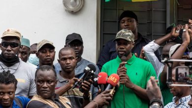 Au Sénégal, le Conseil constitutionnel, qui étudie les dossiers des candidats à l’élection présidentielle du 25 février prochain, a rejeté celui d’Ousmane Sonko au motif qu’il était incomplet, a annoncé un des avocats de l’opposant ce vendredi 5 janvier.