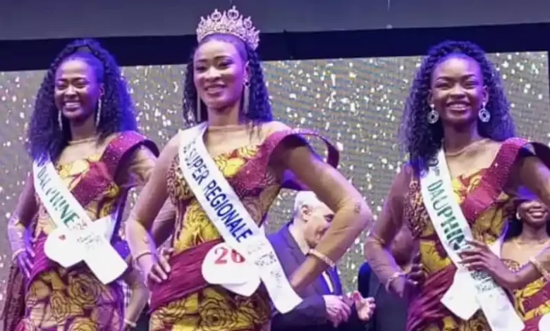 Mlle Yao-Amuama Nathalie 22 ans, 1,77 m, 56 kg, titulaire d’une licence en Chimie a été élue Miss super régionale de Lomé