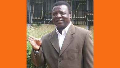 A l'Université de Kara située à 420 km de Lomé, les nouvelles ne sont pas bonnes en ce début d'année 2024. Selon les informations, le président Tcharié Kokou envisage de supprimer  la direction de la communication  et des relations publiques.