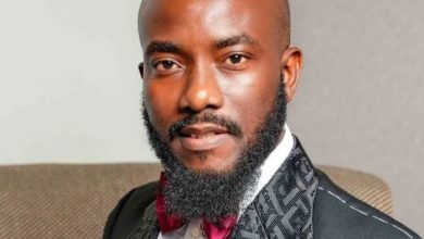 Sous le coup d'un mandat d'arrêt international émis par la justice Béninoise,  Evrard Sossoukpè, PDG du groupe Tiens Ds Com au Bénin, a été arrêté par l'Interpol vendredi  8 septembre 2023 à l’aéroport International Blaise Diagne de Dakar au Sénégal.