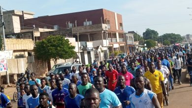 Un personnel en bonne santé pour plus de performance. Tel est l'objectif de l'Office Togolais des Recettes (OTR) qui a organisé samedi 7 octobre 2023 sur le terrain du Lycée Agoè-nyivé 1 à Lomé, une activité d'Ecojoging et de footing suivie de sensibilisation sur le cancer de la prostate.