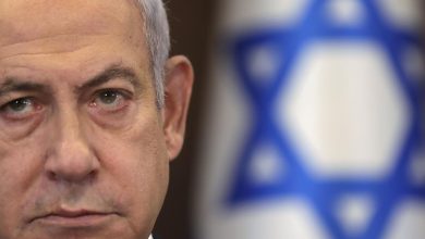 Benjamin Netanyahou a évoqué des symboles de lumière et de ténèbres, promettant de sauver l' Israël attaqué le 7 octobre 2023 par le Hamas