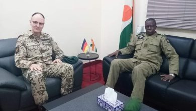 général de corps d’armées, Salifou Mody s’est entretenu, à Niamey au Niger le général de corps d’armées Gunter SCHNEIDER de l'Allemagne.      