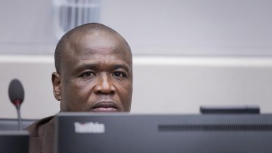 Le 18 décembre 2023, Dominic Ongwen a été transféré dans un établissement pénitentiaire du Royaume de Norvège​ pour y purger sa peine d'emprisonnement.  Ongwen est la cinquième personne transférée par la Cour pénale internationale (« CPI » ou « la Cour ») vers un État ayant indiqué sa volonté d’accepter des personnes condamnées.