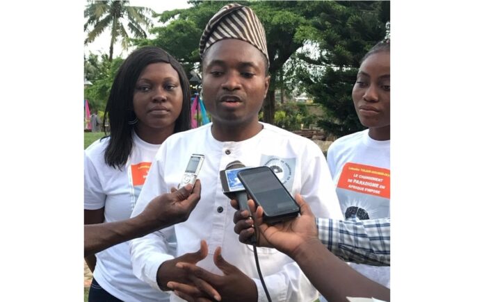 Le 7 octobre 2023 à Lomé, Labaéka Tidjani-Dourodjaye, dédicacé son ouvrage « Le changement de paradigme en Afrique s’impose » 