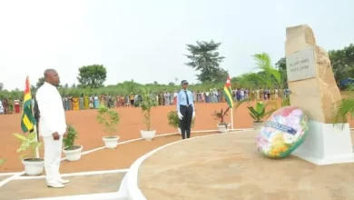 Le peuple togolais a commémoré, le 24 janvier 2024, le 50e anniversaire de l’attentat de Sarakawa à travers des cérémonies de recueillement sur divers sites indiqués dans toutes les préfectures du pays.