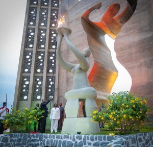 À la veille des célébrations du 66ᵉ anniversaire de l’accession du Togo à la souveraineté internationale, le Président du Conseil, Faure Essozimna Gnassingbé, a procédé à la traditionnelle ranimation de la flamme de l’indépendance.