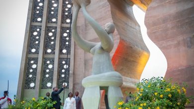 À la veille des célébrations du 66ᵉ anniversaire de l’accession du Togo à la souveraineté internationale, le Président du Conseil, Faure Essozimna Gnassingbé, a procédé à la traditionnelle ranimation de la flamme de l’indépendance.