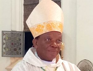 Le diocèse de Kpalimé retient son souffle. Une importante communication est annoncée pour ce vendredi 26 juin 2026 à la Cathédrale Saint-Esprit de Kpalimé, dans un contexte marqué par de fortes interrogations sur l’avenir de la gouvernance diocésaine.