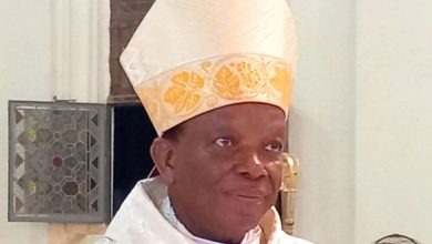 Le diocèse de Kpalimé retient son souffle. Une importante communication est annoncée pour ce vendredi 26 juin 2026 à la Cathédrale Saint-Esprit de Kpalimé, dans un contexte marqué par de fortes interrogations sur l’avenir de la gouvernance diocésaine.